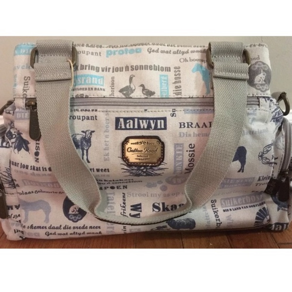 EUC Cotton Road Lrg Canvas Weekender Shoulder Bag